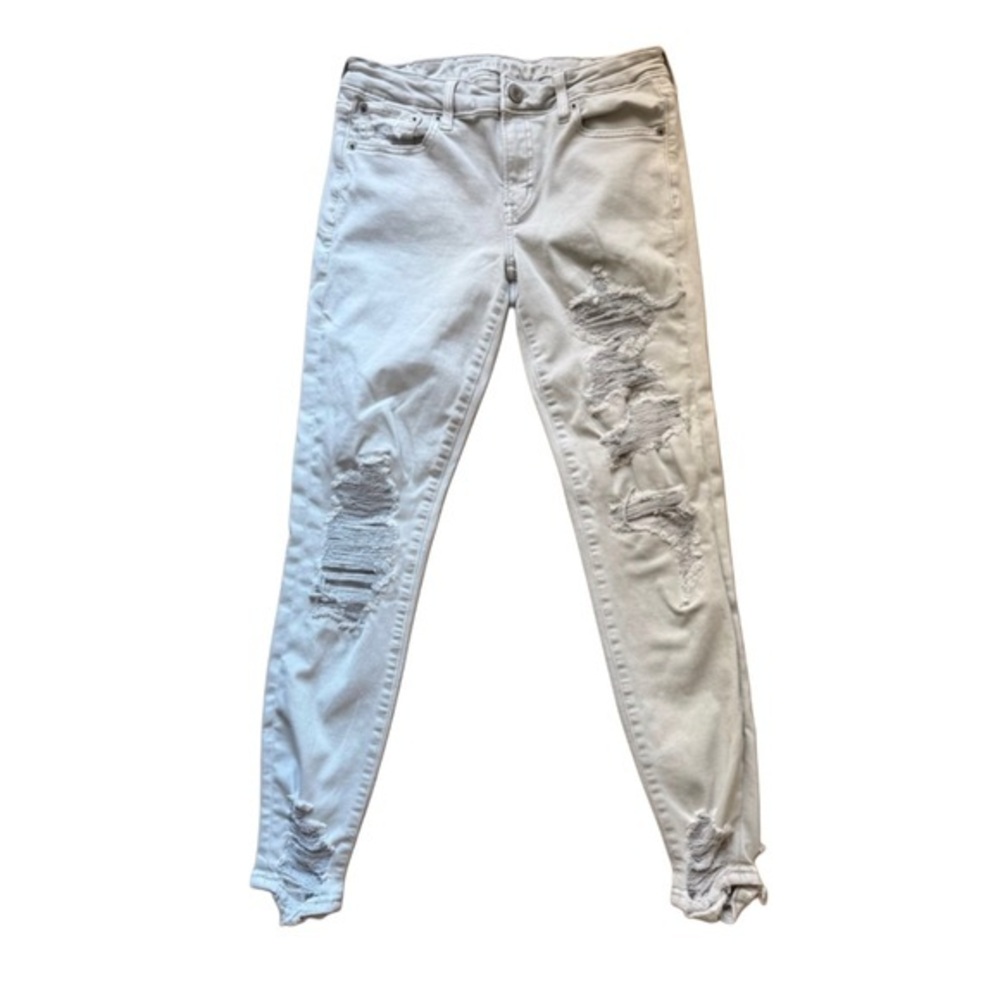 Women’s Distressed Light Gray Skinny Jeans